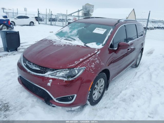 2018 CHRYSLER PACIFICA 2C4RC1BG6JR104045 Photo 1