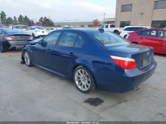 2010 BMW 528I WBANU5C50AC124877 Photo 2