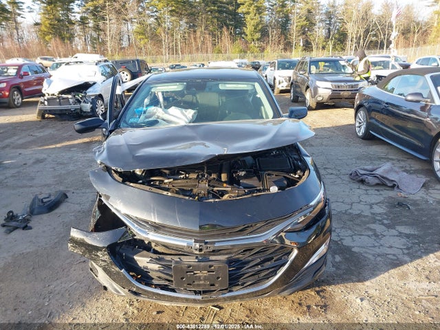 1G1ZG5ST1SF102150 Chevrolet Malibu Fwd Rs