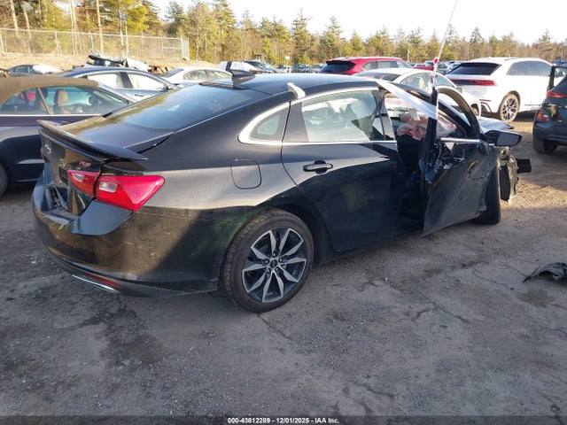 1G1ZG5ST1SF102150 Chevrolet Malibu Fwd Rs