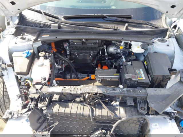 2025 HYUNDAI IONIQ 6 KMHM34AA0SA092419 Photo 9