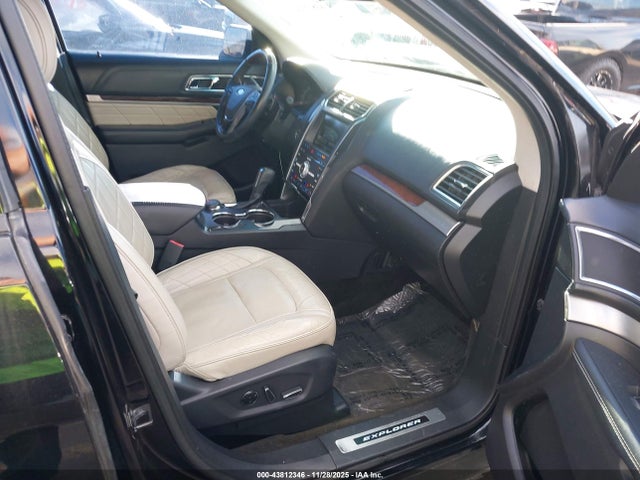 1FM5K8HT4GGA69364 Ford Explorer Platinum