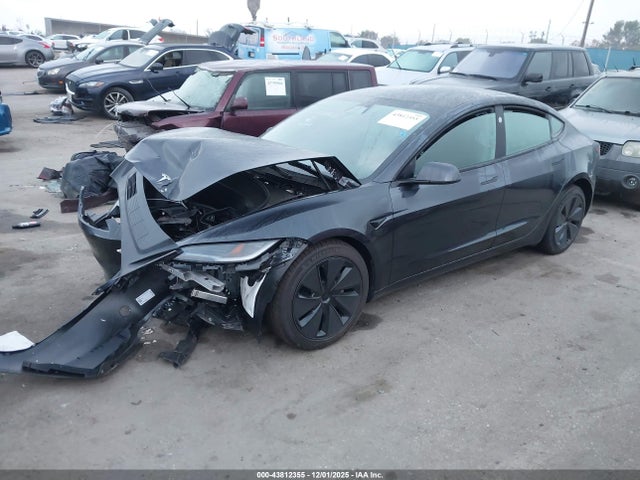 2025 TESLA MODEL 3 5YJ3E1EA6SF933847 Photo 1