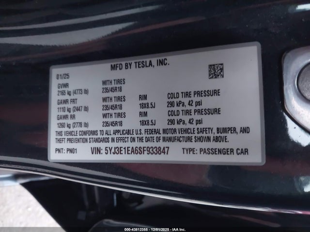 2025 TESLA MODEL 3 5YJ3E1EA6SF933847 Photo 8