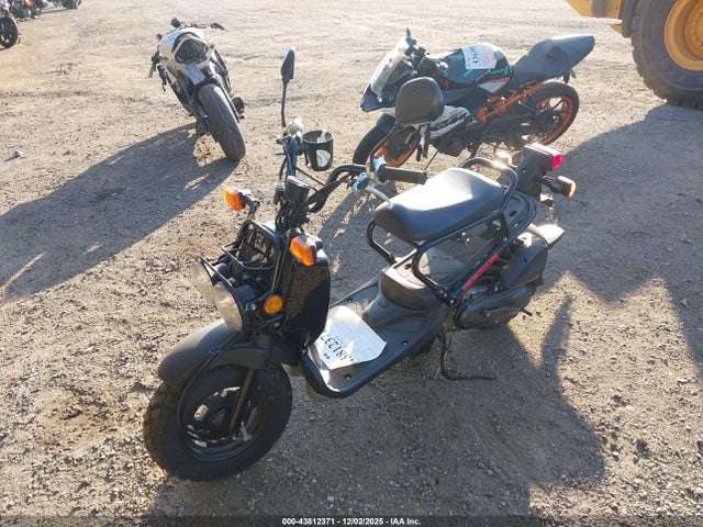 JH2AF5811JK600018 Honda NPS50