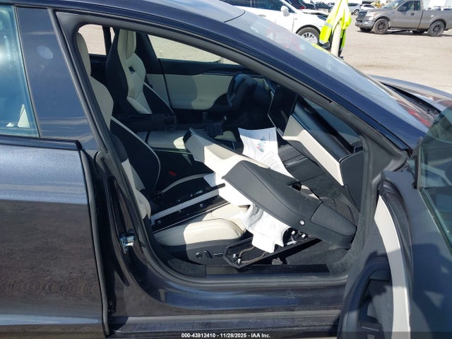 2026 TESLA MODEL S 5YJSA1E67TF556689 Photo 4