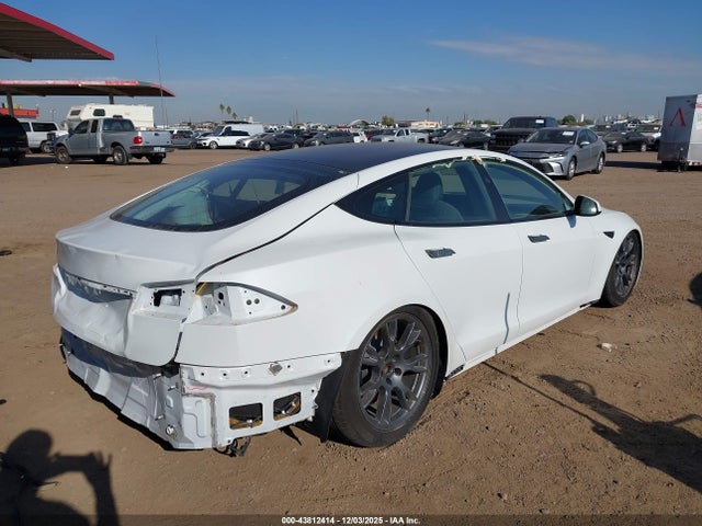 2024 TESLA MODEL S 5YJSA1E5XRF537702 Photo 3