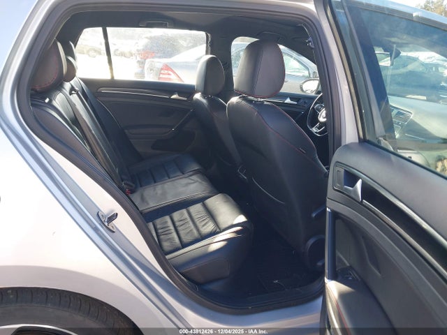 3VW4T7AUXFM014543 Volkswagen Golf Gti 2.0t Se 4-door