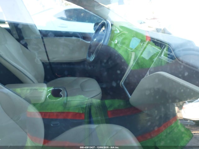 2014 TESLA MODEL S 5YJSA1H18EFP44219 Photo 4