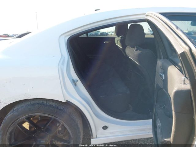 2019 DODGE CHARGER 2C3CDXBG3KH522760 Photo 7