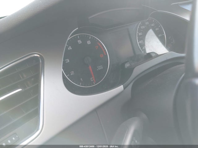 2012 AUDI A4 WAUFFAFL2CN015359 Photo 6