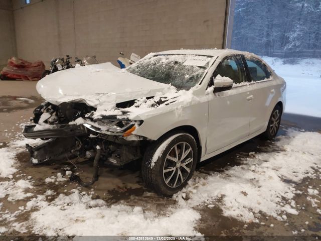 2018 VOLKSWAGEN JETTA 3VWDB7AJ9JM230210 Photo 1