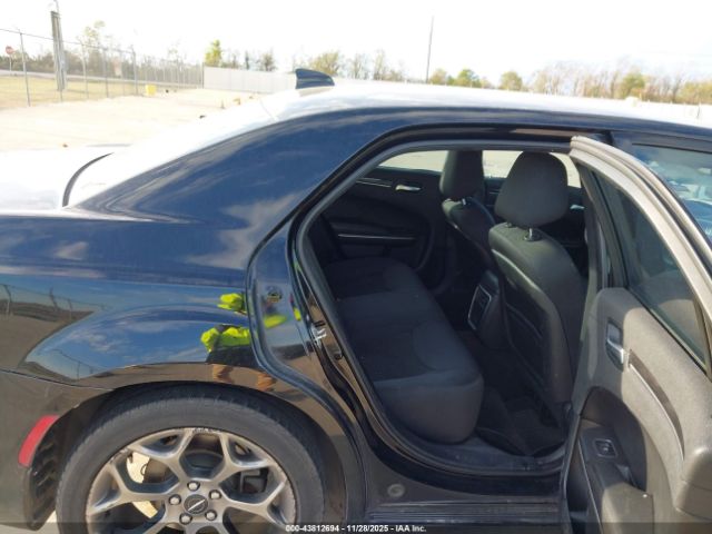 2018 CHRYSLER 300 2C3CCAAG5JH340896 Photo 7