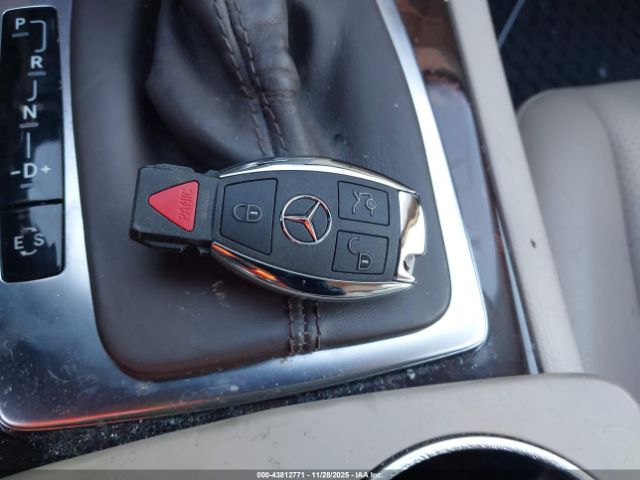 2013 MERCEDES-BENZ C 300 WDDGF8ABXDA834682 Photo 10