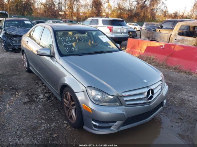 2013 MERCEDES-BENZ C 300 WDDGF8ABXDA834682 Photo 5