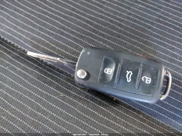 2013 VOLKSWAGEN TIGUAN WVGAV3AX3DW566784 Photo 10