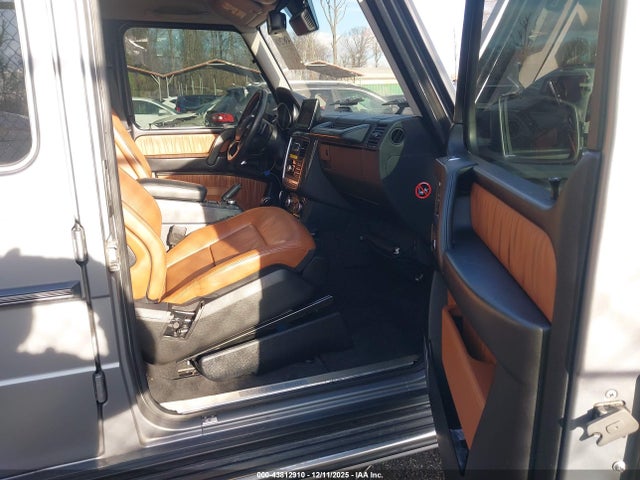 WDCYC3KF7GX249954 Mercedes-Benz G 550 4matic