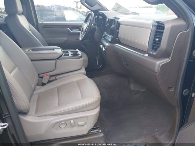 2025 GMC SIERRA 1500 3GTUUDED1SG249916 Photo 4