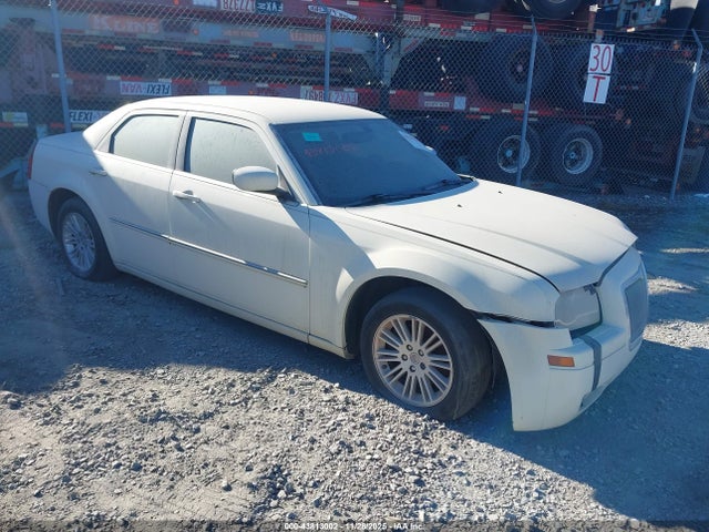 2008 CHRYSLER 300 2C3LA43RX8H157946