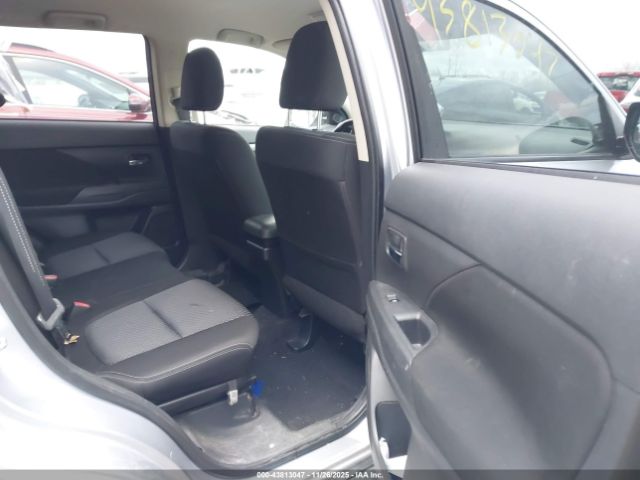 2016 MITSUBISHI OUTLANDER JA4AD2A36GZ039348 Photo 7