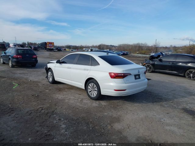 2019 VOLKSWAGEN JETTA 3VWC57BU3KM125725 Photo 2