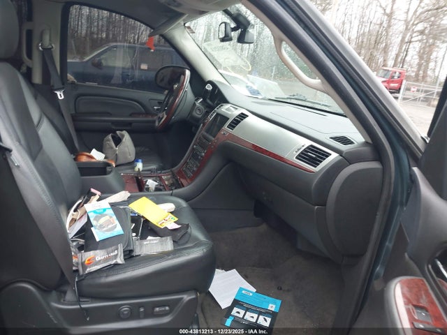 2009 CADILLAC ESCALADE 1GYFK23229R196734 Photo 4