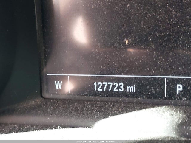 43813279 :رقم المزاد ، W04GU8SX7K1009605 vin ، 2019 Buick Regal Tourx Awd Preferred مزاد بيع