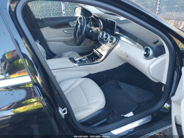 2015 MERCEDES-BENZ C 300 55SWF4KB2FU025909 Photo 4