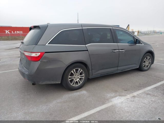 2011 HONDA ODYSSEY 5FNRL5H62BB053615 Photo 3