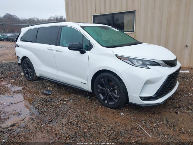2021 TOYOTA SIENNA 5TDXRKEC2MS007229