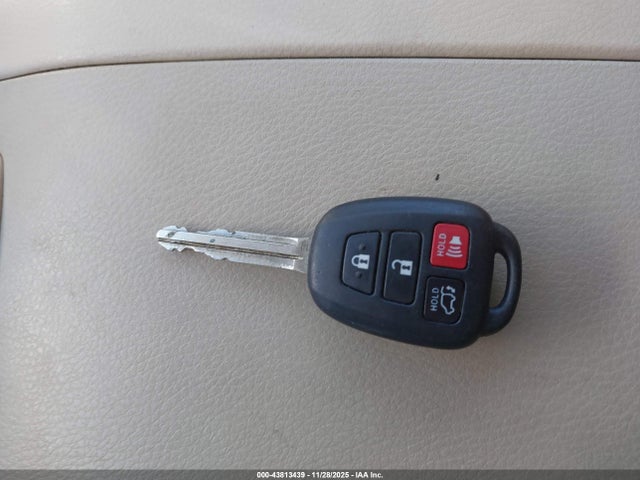 Aukcja sprzedaży 2015 Toyota Highlander Le Plus V6, vin: 5TDZKRFH7FS042013, numer aukcji: 43813439