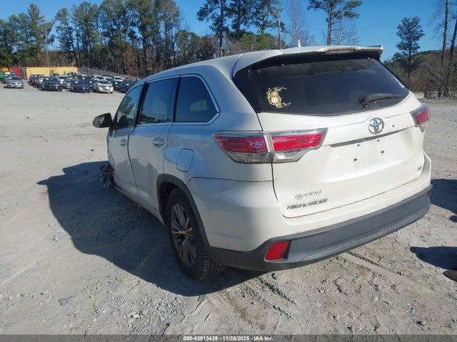 Aukcja sprzedaży 2015 Toyota Highlander Le Plus V6, vin: 5TDZKRFH7FS042013, numer aukcji: 43813439