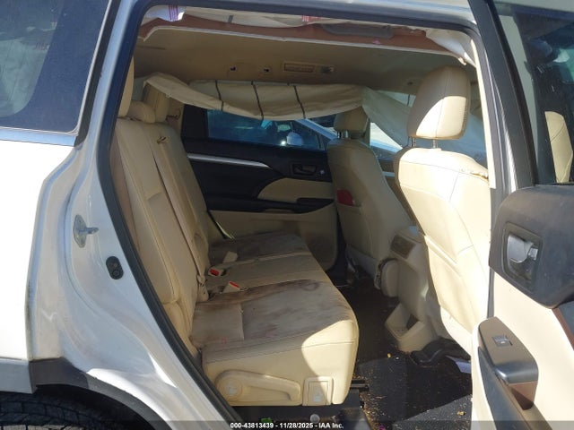 Aukcja sprzedaży 2015 Toyota Highlander Le Plus V6, vin: 5TDZKRFH7FS042013, numer aukcji: 43813439