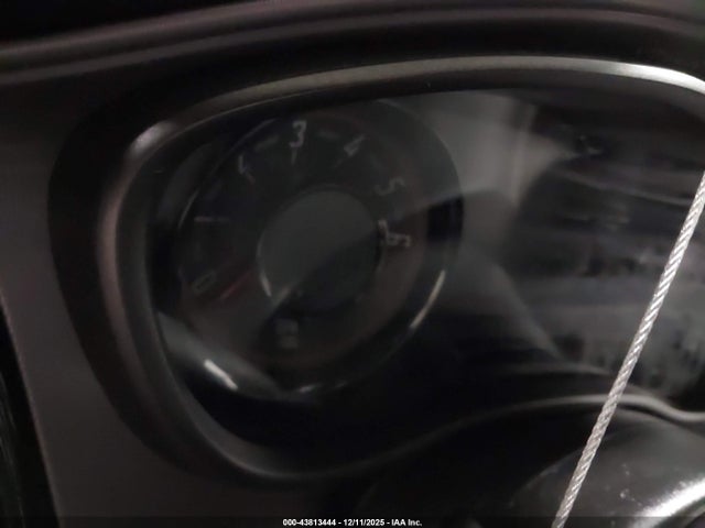 Продажа на аукционе авто 2023 Dodge Challenger Sxt Awd, vin: 2C3CDZGGXPH696627, номер лота: 43813444