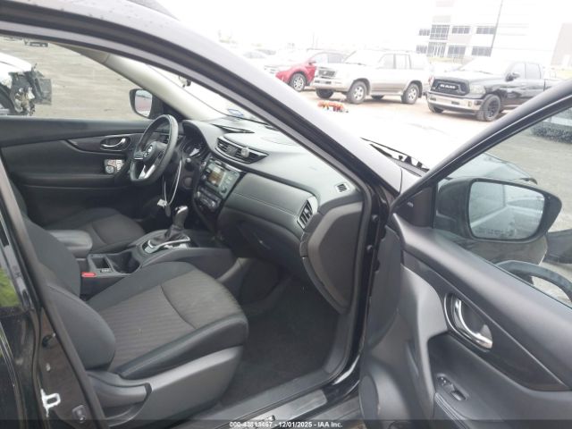 2017 NISSAN ROGUE 5N1AT2MT5HC757073 Photo 4