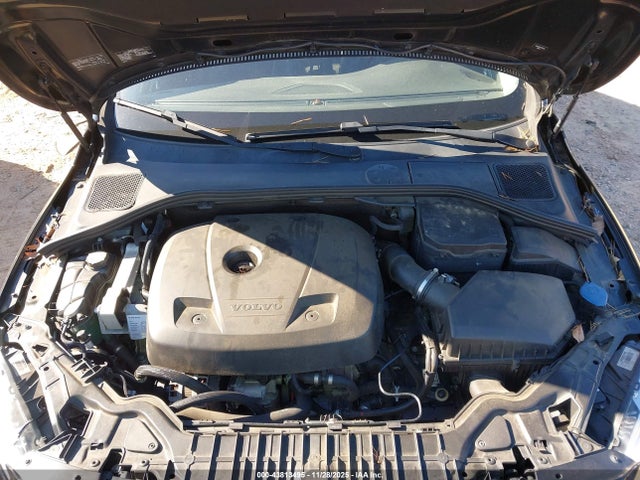 2015 VOLVO V60 YV140MEMXF1265185 Photo 9