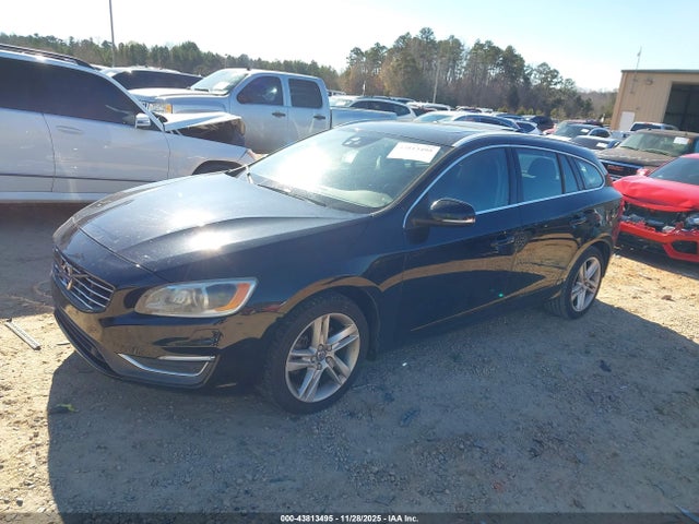 2015 VOLVO V60 YV140MEMXF1265185 Photo 1