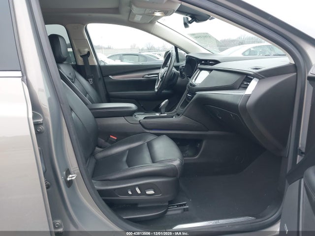 2018 CADILLAC XT5 1GYKNCRS5JZ117791 Photo 4