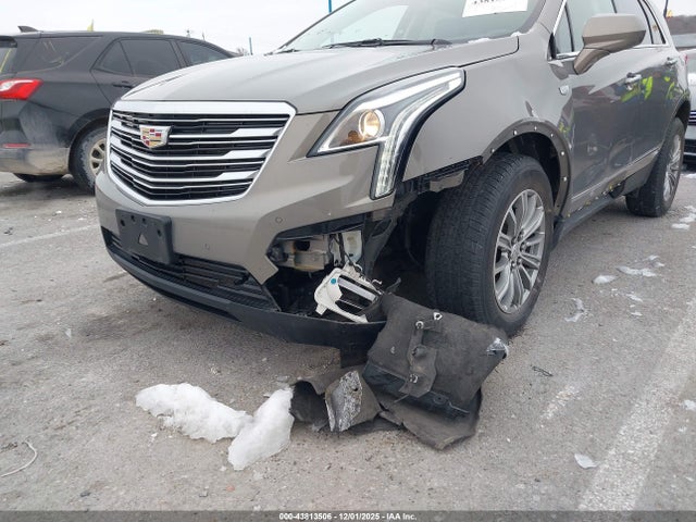 2018 CADILLAC XT5 1GYKNCRS5JZ117791 Photo 5