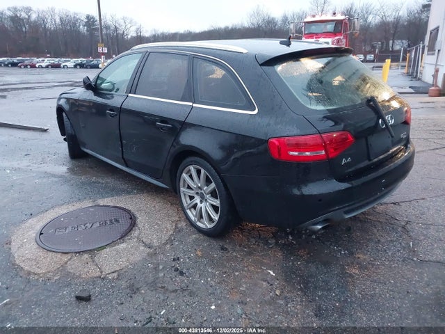 2012 AUDI A4 WAUWFAFL9CA030996 Photo 2