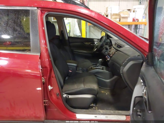 5N1AT2MV4HC803820 Nissan ROGUE SV