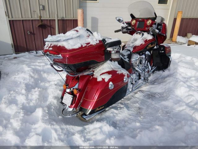 2019 INDIAN MOTORCYCLE CO. ROADMASTER 56KTREAA8K3371409 Photo 3