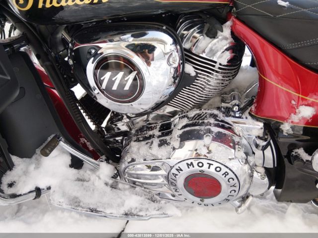 2019 INDIAN MOTORCYCLE CO. ROADMASTER 56KTREAA8K3371409 Photo 8