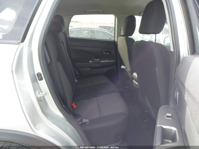 2019 MITSUBISHI OUTLANDER SPORT JA4AP3AU1KU006723 Photo 7