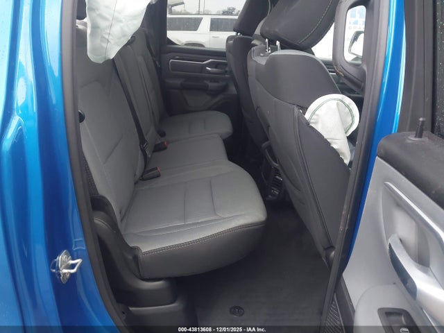 2021 RAM 1500 1C6RREBT3MN813382 Photo 7