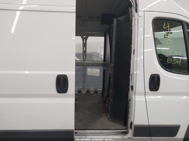 2014 Ram Promaster 3500 High Roof მანქანა იყიდება აუქციონზე, vin: 3C6URVJG4EE110409, აუქციონის ნომერი: 43813654