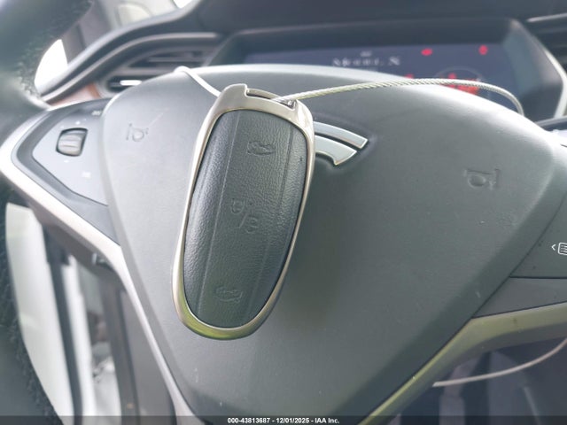 2020 TESLA MODEL X 5YJXCBE26LF239280 Photo 10