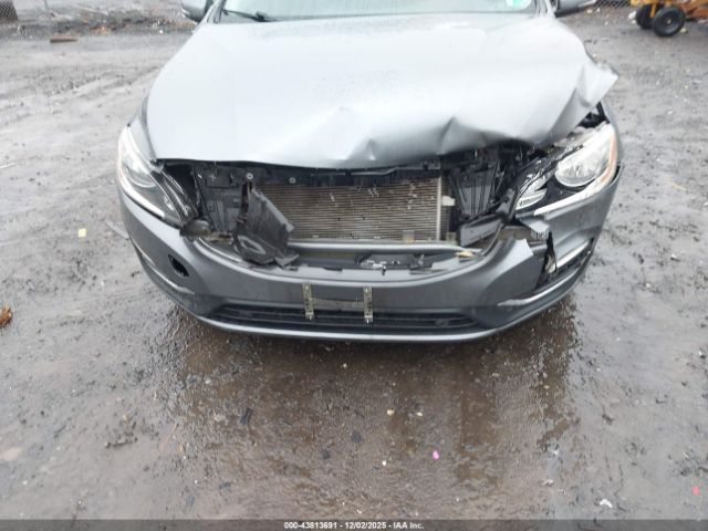 2016 VOLVO S60 YV126MFK0G2410071 Photo 5