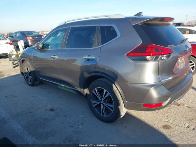 2018 NISSAN ROGUE 5N1AT2MT4JC737869 Photo 2