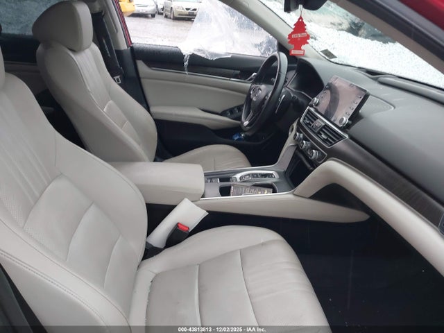 1HGCV2F98MA031188 Honda Accord Touring
